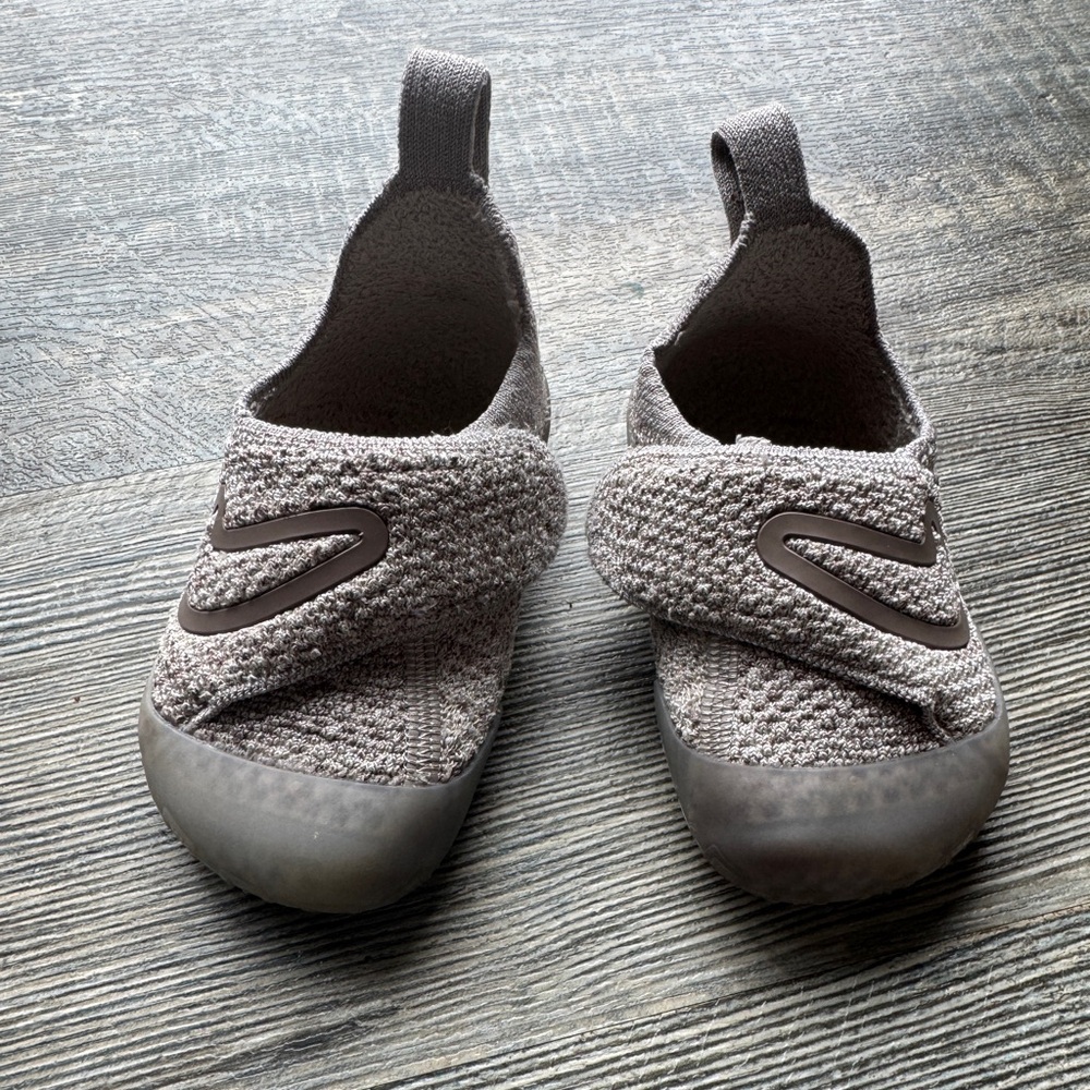 Nike Swoosh 1 - baby shoes size 5